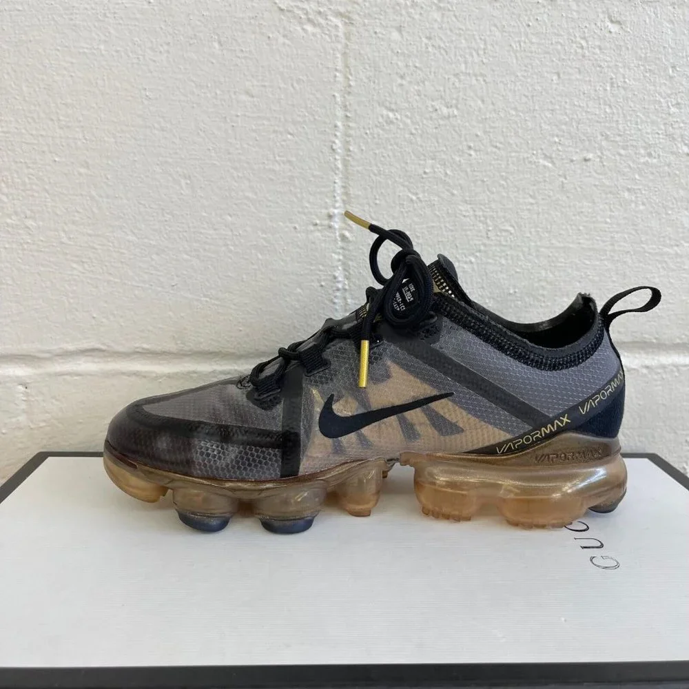 Nike Air VaporMax 2019 GS Black Metallic‎ Gold AJ2616-004 Sneaker Youth Boys 5Y